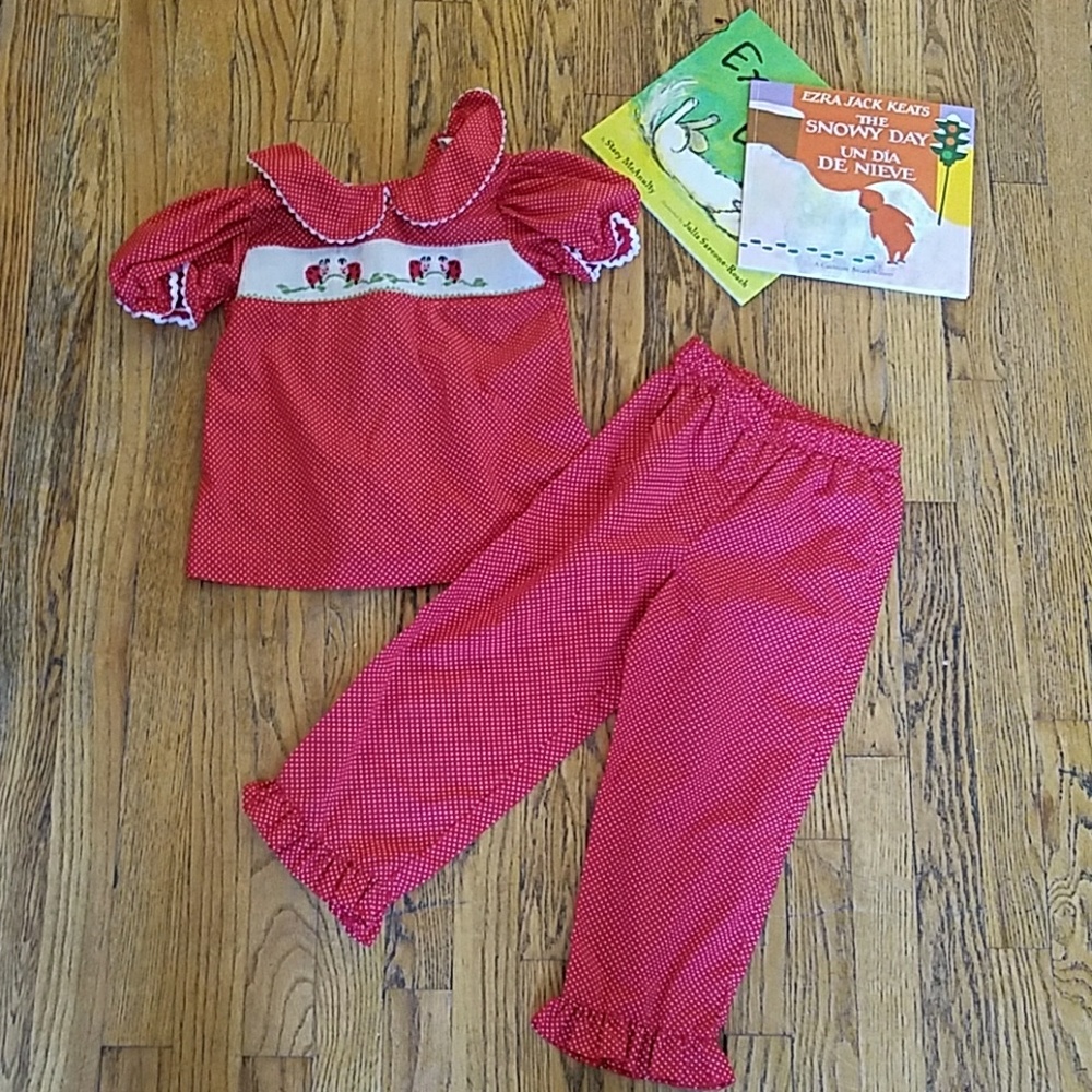 Adorable Two Piece Plat Set